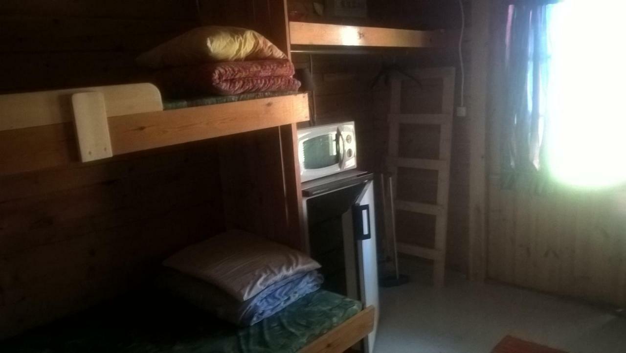 Pirttiniemen Lomakylae Camping *